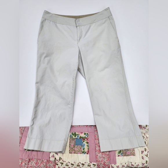 Old Navy Size 8 Capri Pants - Picture 5 of 6